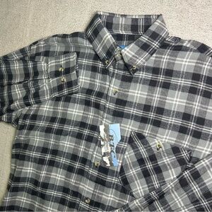 Authentic BTC Sportswear Flannel Shirt Men’s Medium Relaxed Fit Plaid Button Up